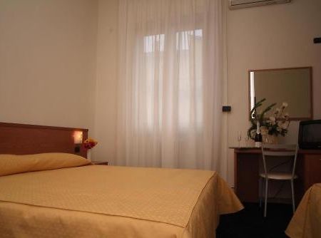 Hotel Masaccio San Giovanni Valdarno Camera foto